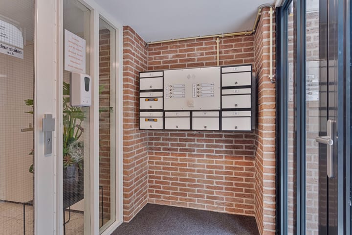 Foto 8 van Breelaan 16-F