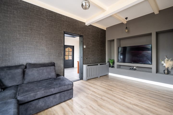 Photo 21 of Deventerstraat 135