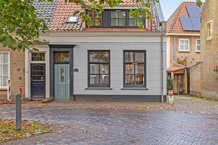 View photo 5 of Raadhuisstraat 49