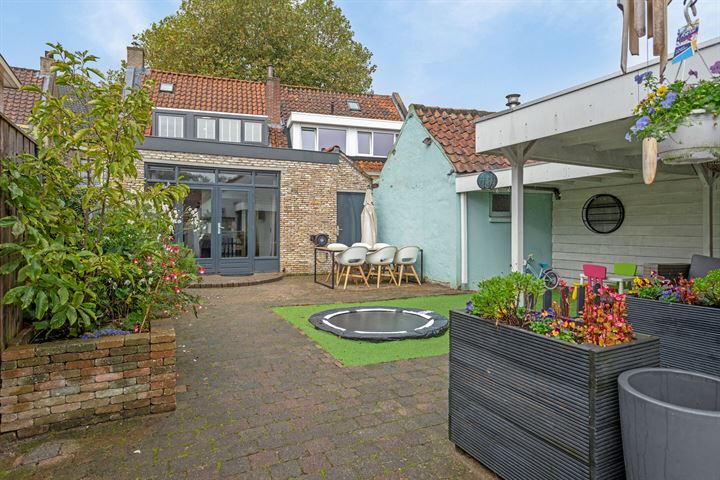 View photo 43 of Raadhuisstraat 49