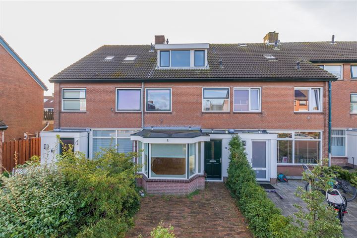 Bekijk foto 40 van Asterstraat 18