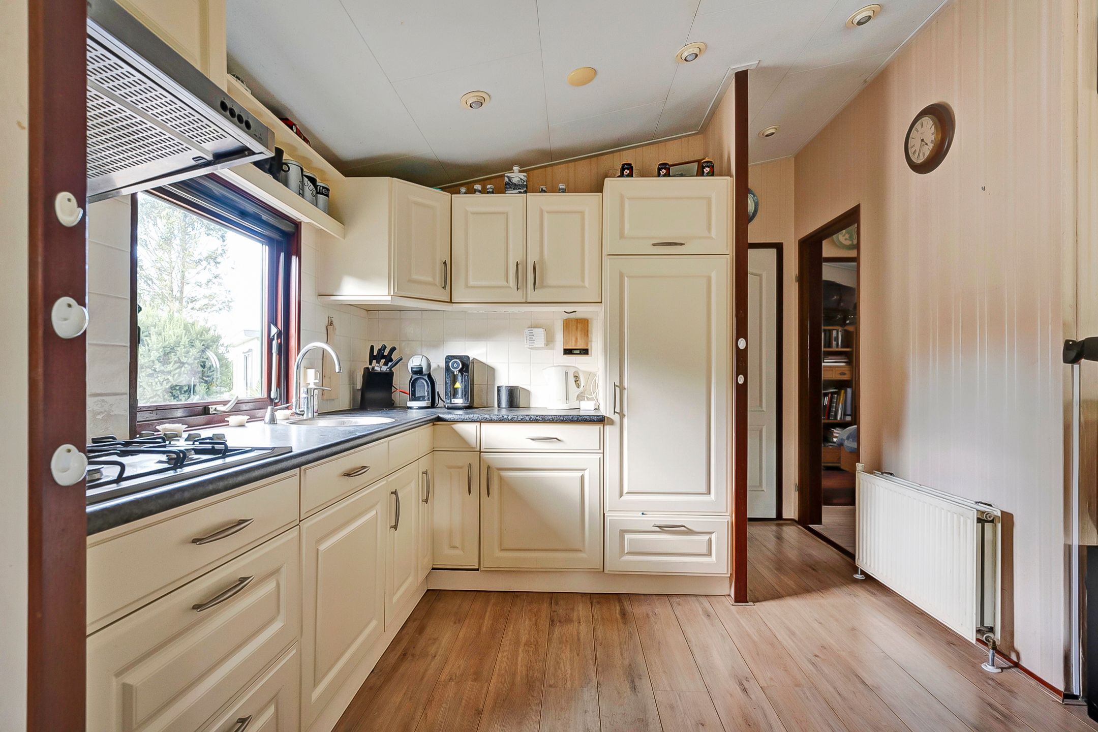 Foto 18 van Coevorderweg 27-067