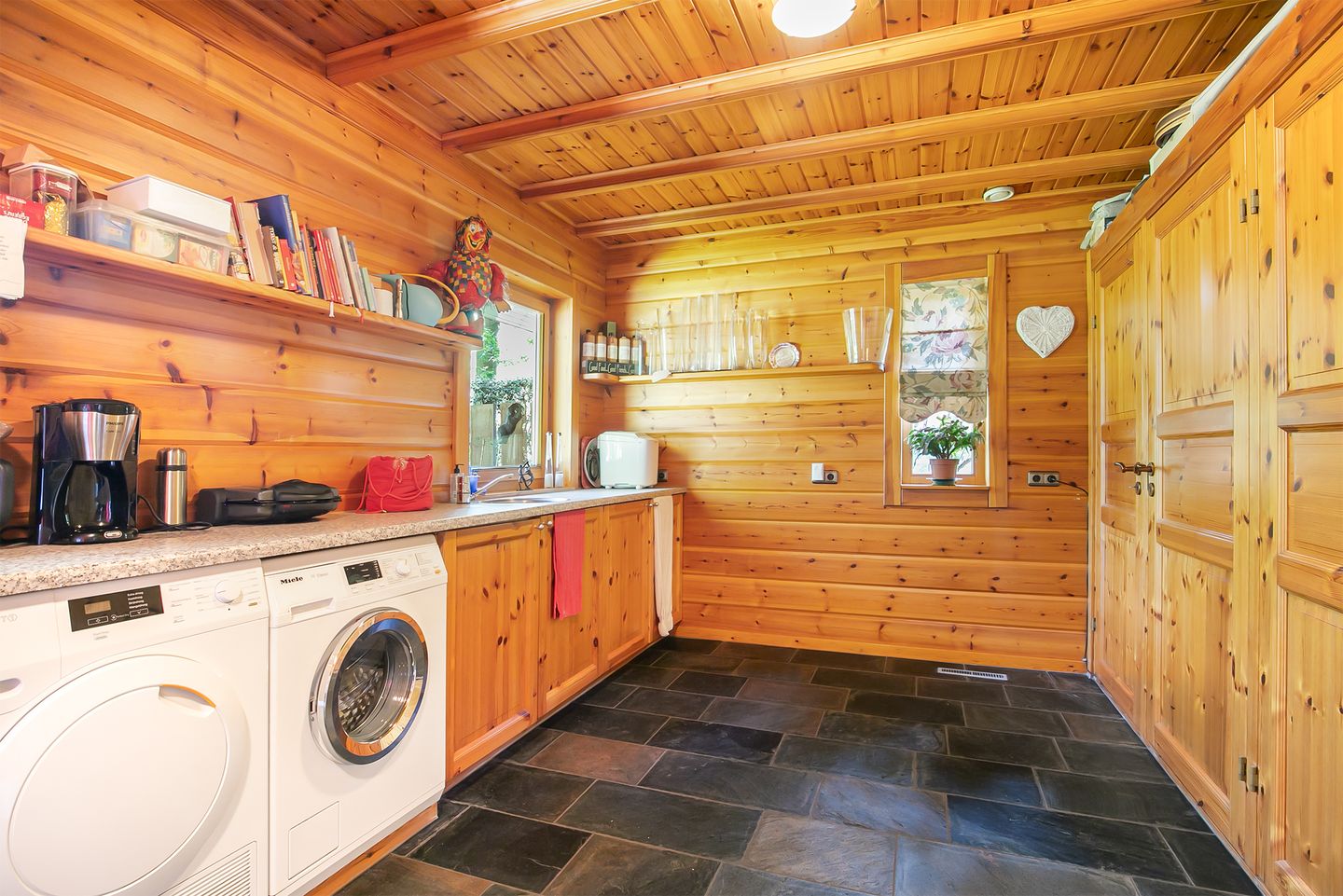 Foto 14 van Rector Nuijtsstraat 11