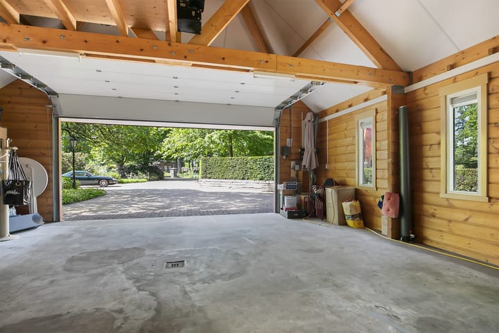 Photo 30 of Rector Nuijtsstraat 11