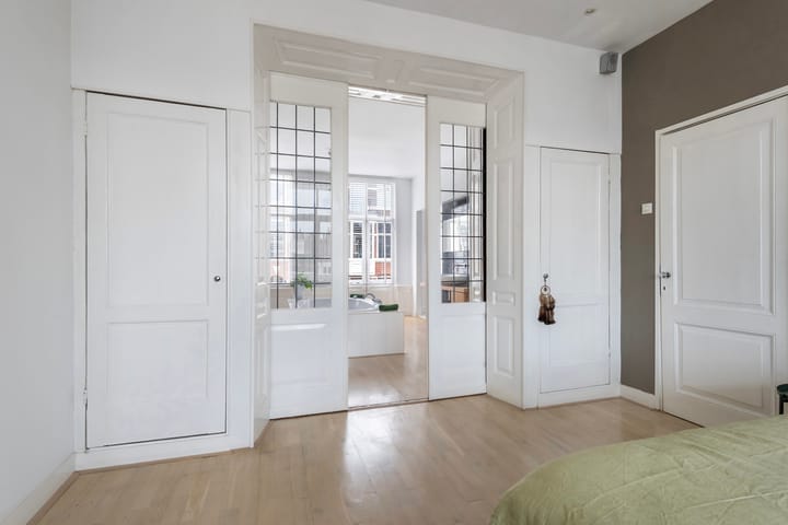 Foto 20 van Renbaanstraat 37