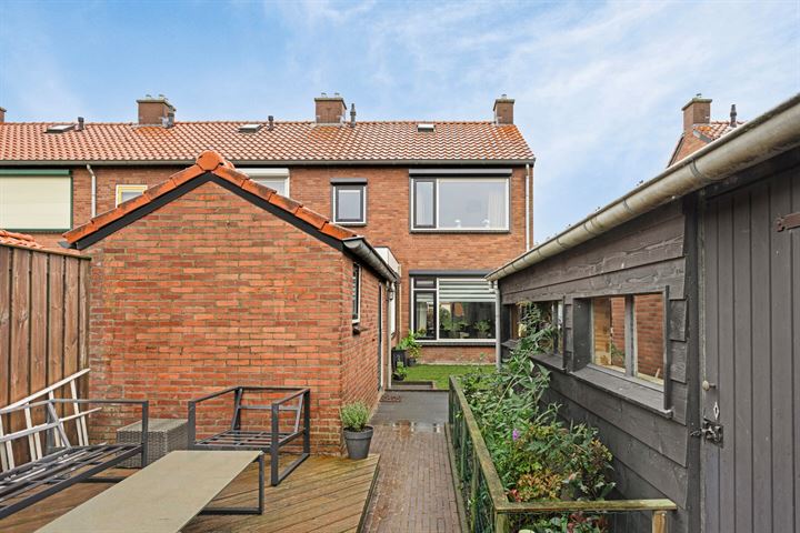 View photo 29 of Beatrixstraat 65