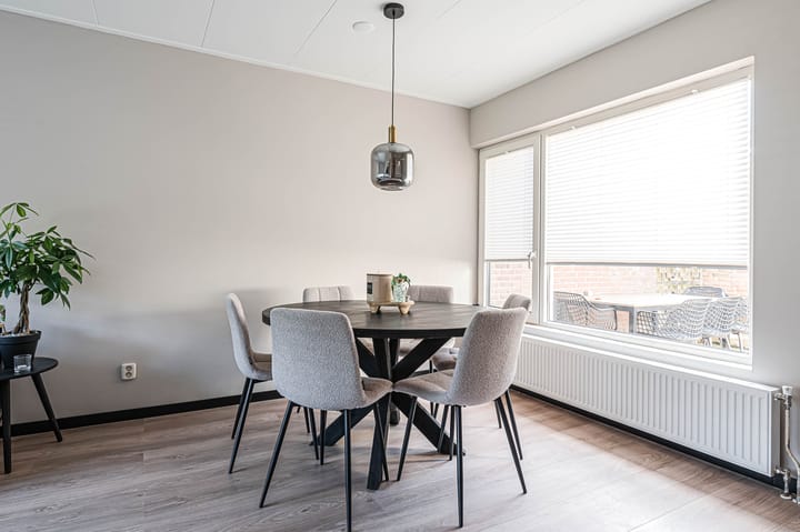 Photo 14 of Troelstrastraat 20