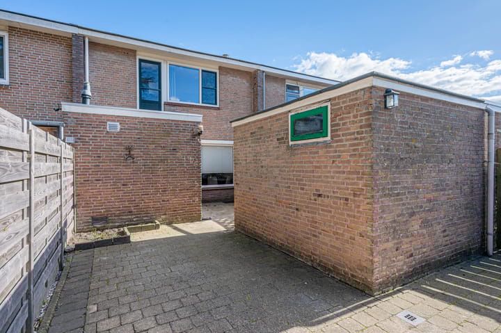 Photo 35 of Troelstrastraat 20