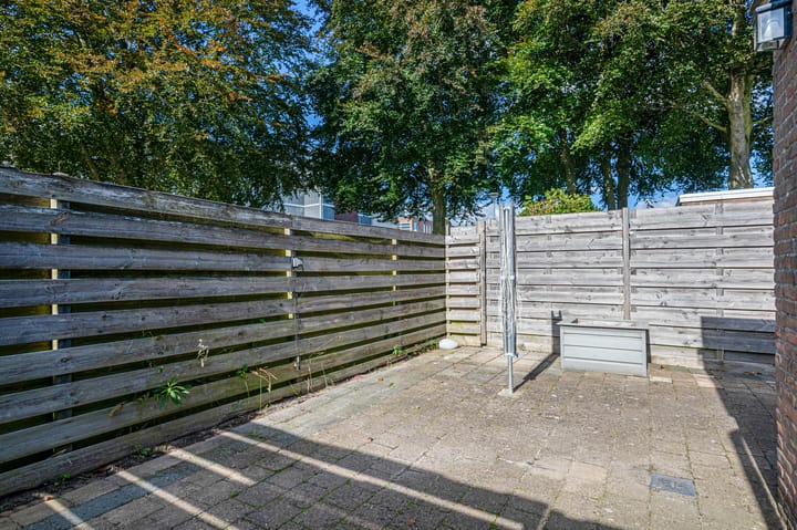 Photo 36 of Troelstrastraat 20