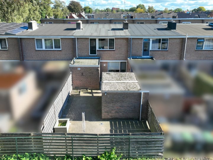 Photo 39 of Troelstrastraat 20