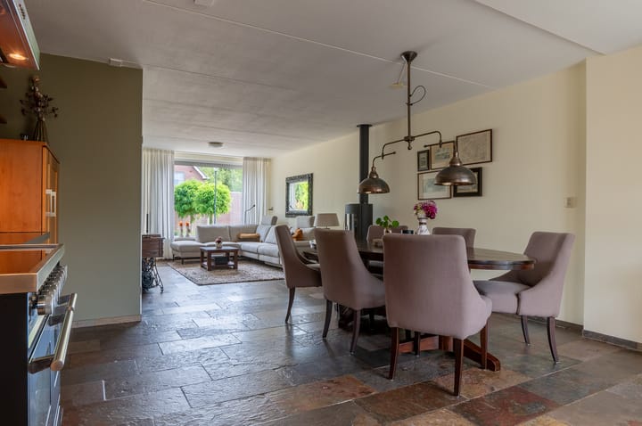 Foto 8 van Dr.W.Dreeslaan 9