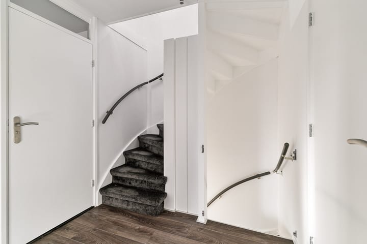 Foto 21 van Reggelaan 8