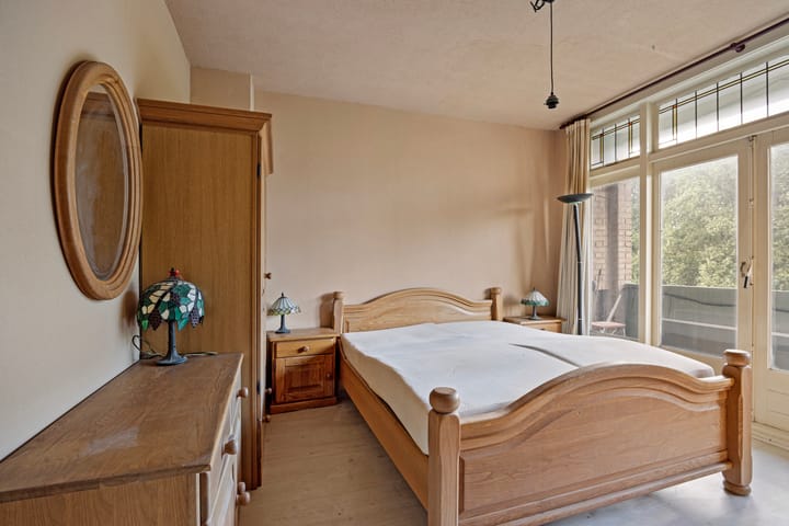 Photo 12 of Julianalaan 92-A