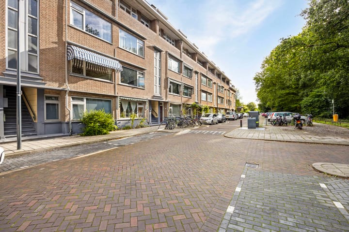 Photo 25 of Julianalaan 92-A