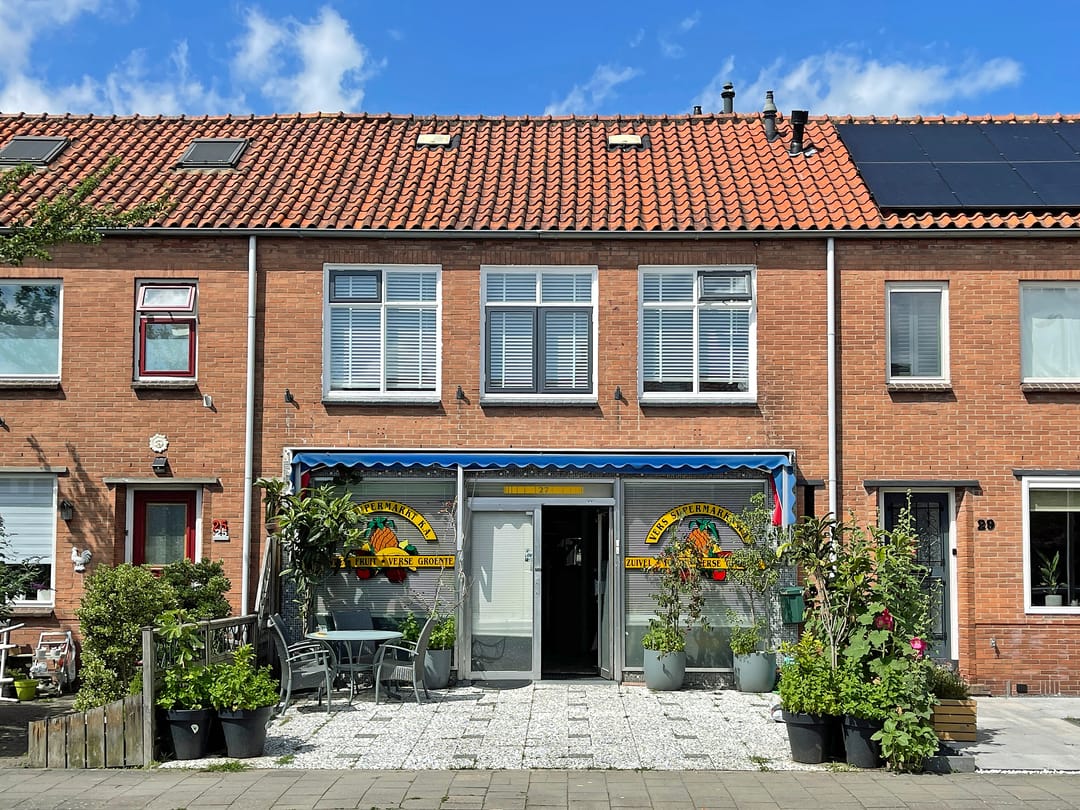 Photo 1 of Ruisdaelstraat 27