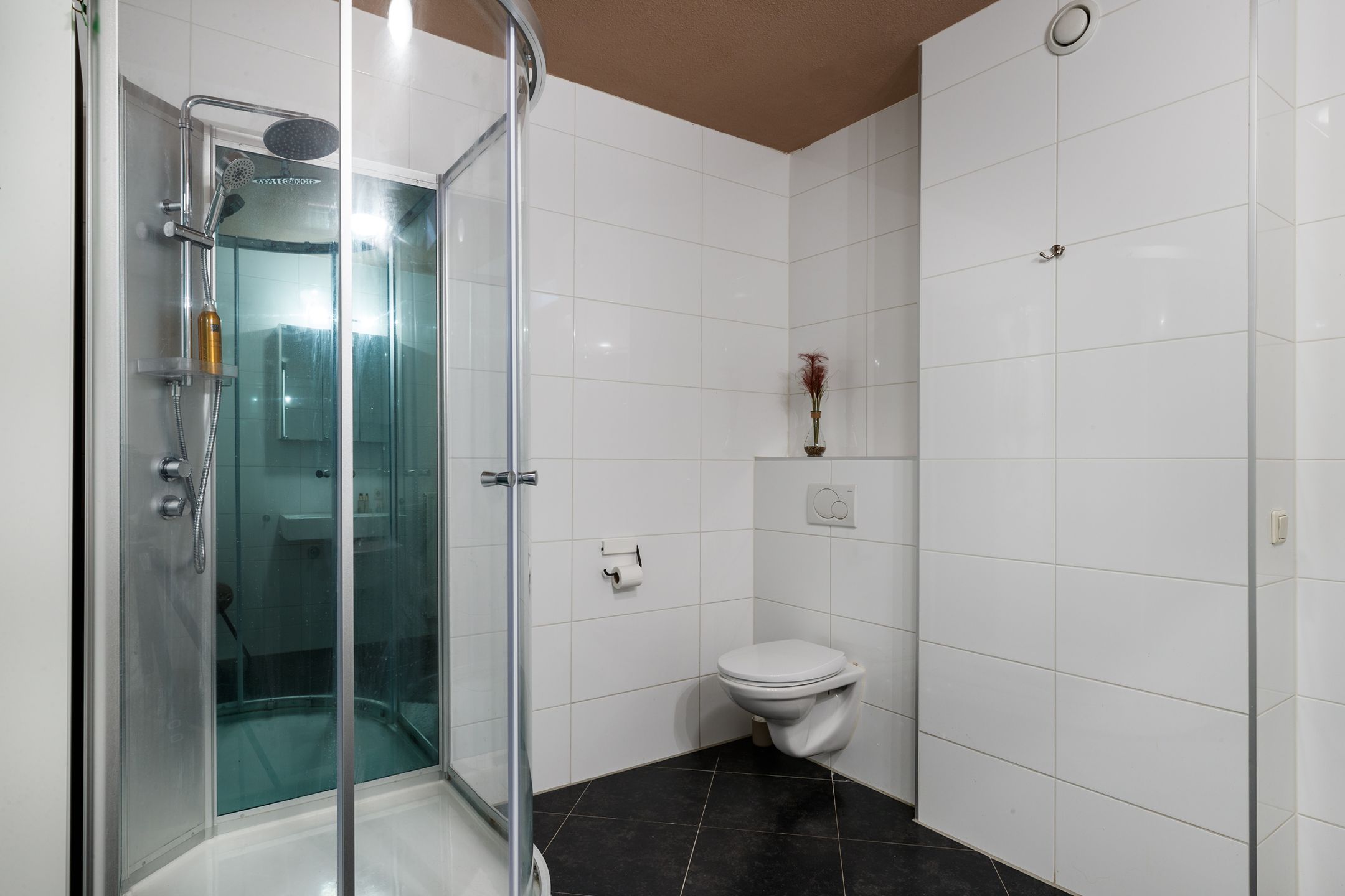 Photo 18 of Haagwindelaan 3