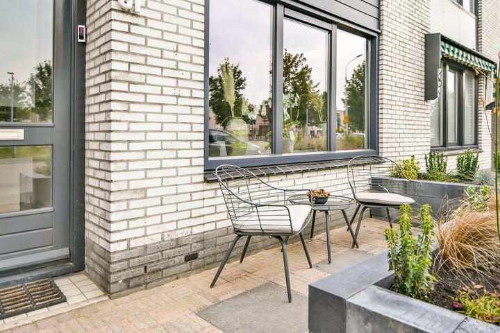 Foto 3 van Reina Prinsen Geerligsdreef 61