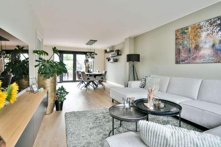 Foto 8 van Reina Prinsen Geerligsdreef 61