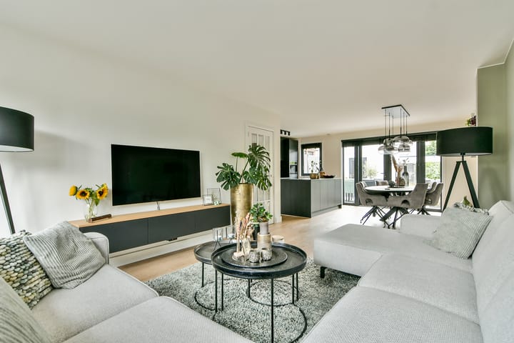 Foto 9 van Reina Prinsen Geerligsdreef 61