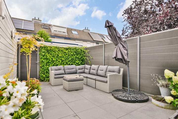 Foto 20 van Reina Prinsen Geerligsdreef 61