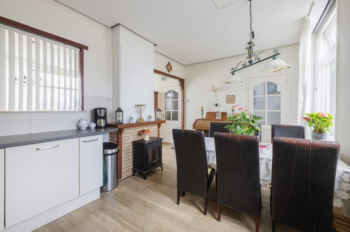 Foto 14 van Dorpsstraat 42