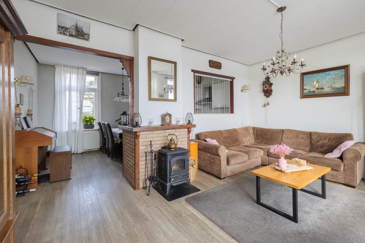 Foto 18 van Dorpsstraat 42