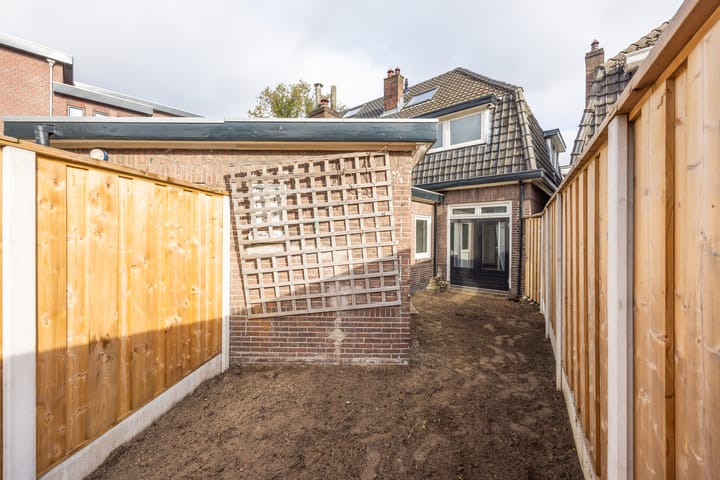 Foto 28 van Willem de Clercqstraat 7