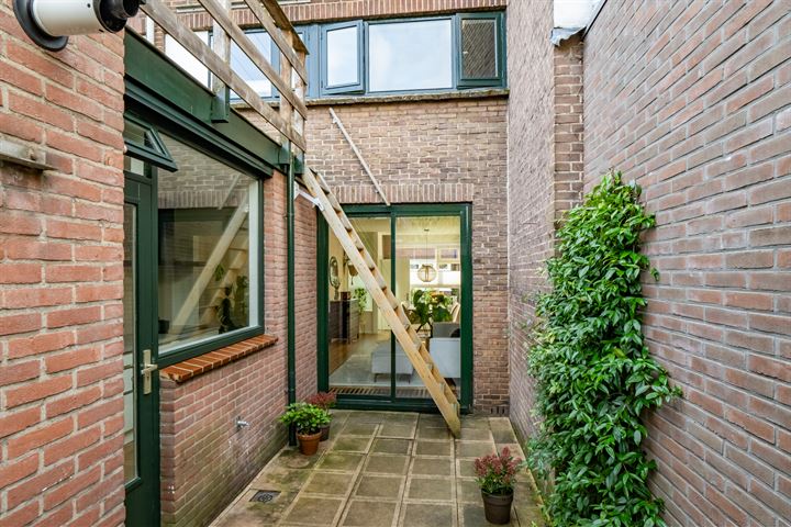 Bekijk foto 38 van Gouwestraat 31