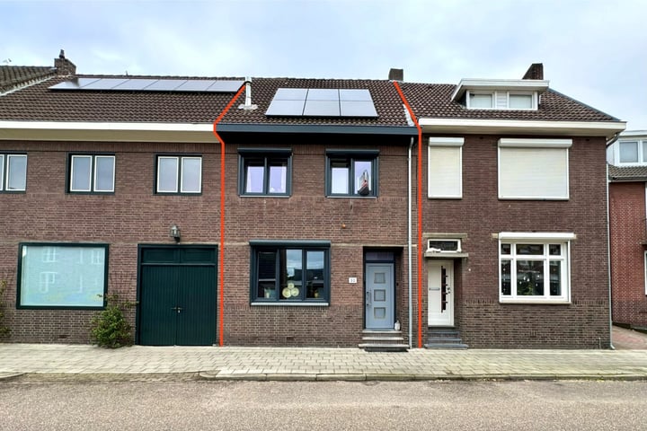 Bekijk foto 1 van Brunssummerstraat 30