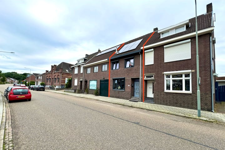 Bekijk foto 4 van Brunssummerstraat 30