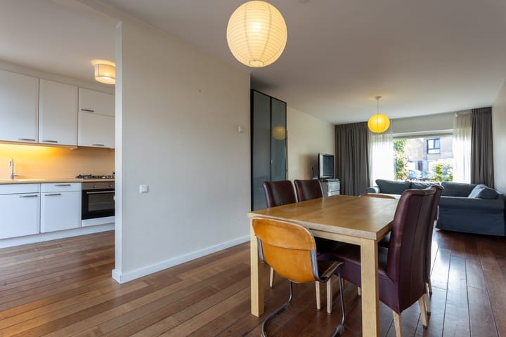 Foto 9 van Lutetiahof 20