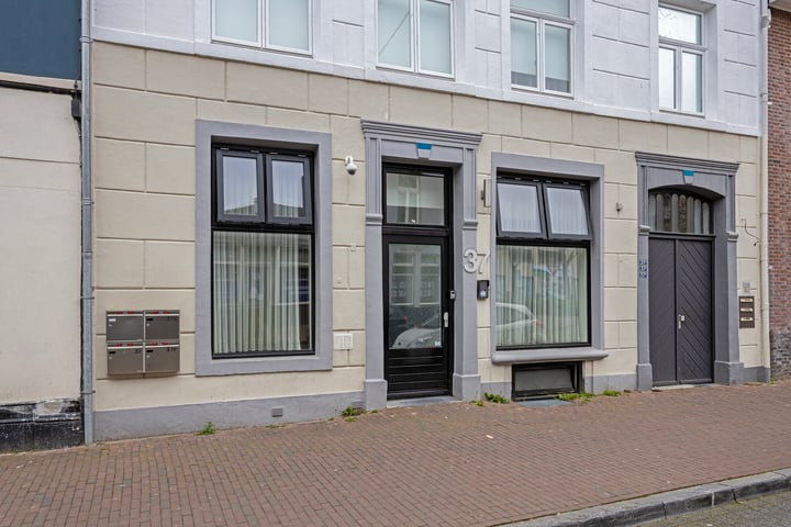 View photo 13 of Zwartbroekstraat 37-D