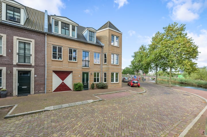 Foto 4 van Schrijverskwartier 63