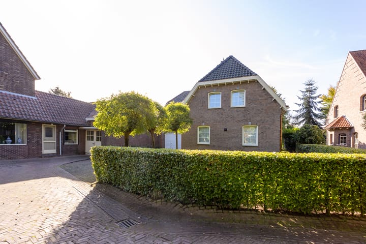 Foto 3 van Julianalaan 8