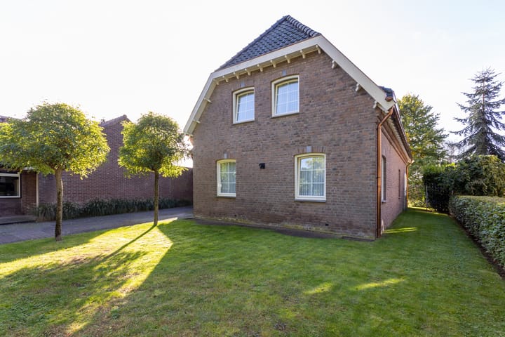 Foto 4 van Julianalaan 8