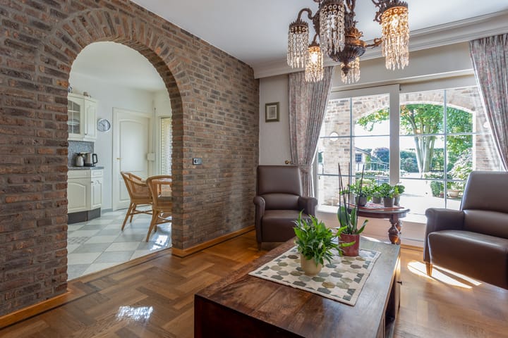 Foto 15 van Julianalaan 8