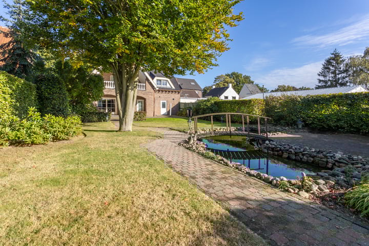 Foto 24 van Julianalaan 8