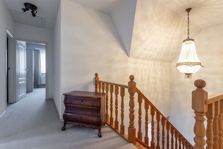 Foto 28 van Julianalaan 8