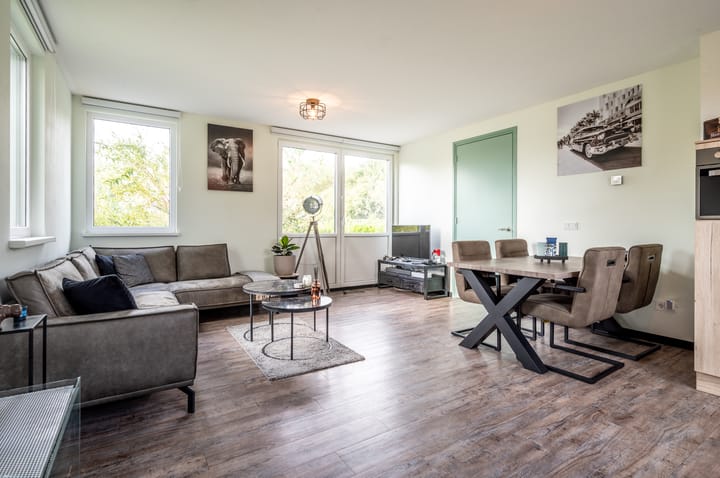 Foto 9 van Auguste Comteweg 151