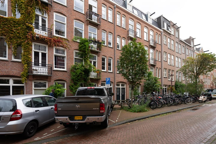 View photo 24 of Balistraat 111-3