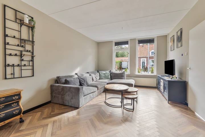 Foto 3 van Burg v Roijenstr Oost 234-A