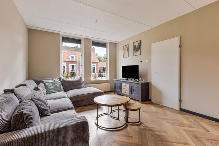 Foto 5 van Burg v Roijenstr Oost 234-A