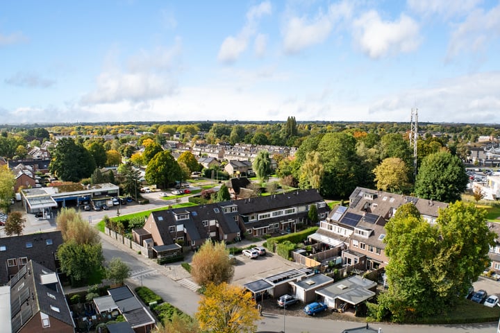 Bekijk foto 30 van Wilgenlaan 13