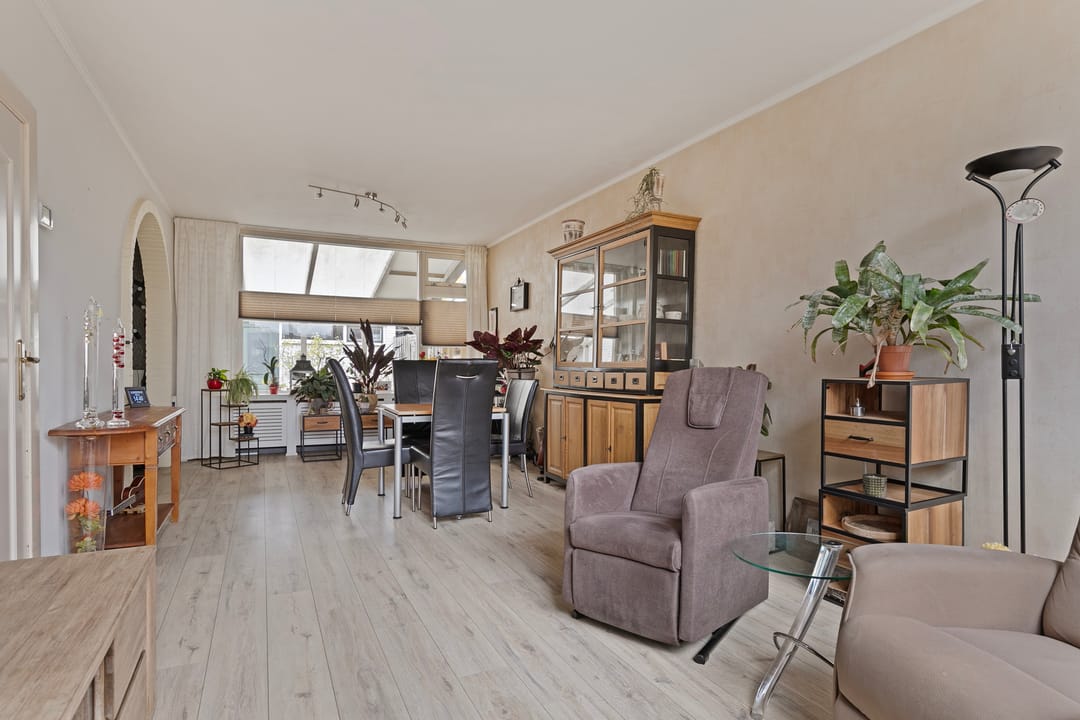 Photo 13 of Zeestraat 120