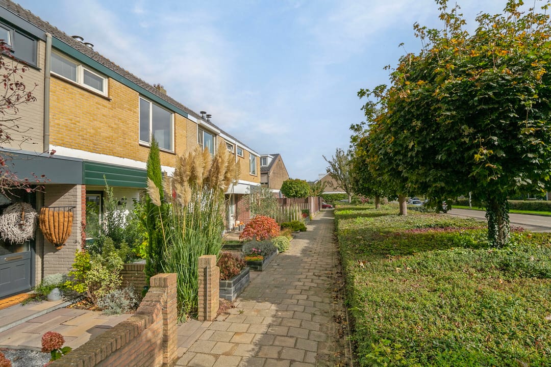 Photo 43 of Zeestraat 120