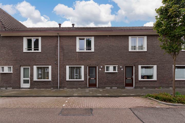 Bekijk foto 2 van Lodewijk de Bisschopstraat 6