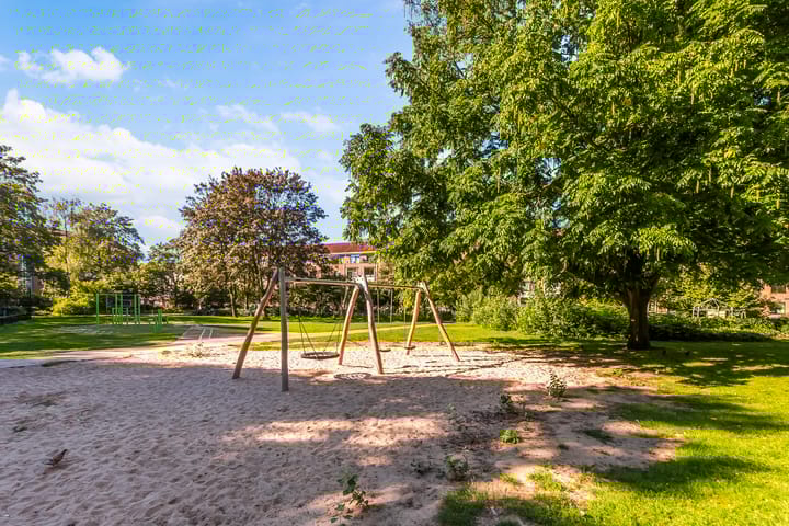 Foto 37 van Valeriusstraat 60