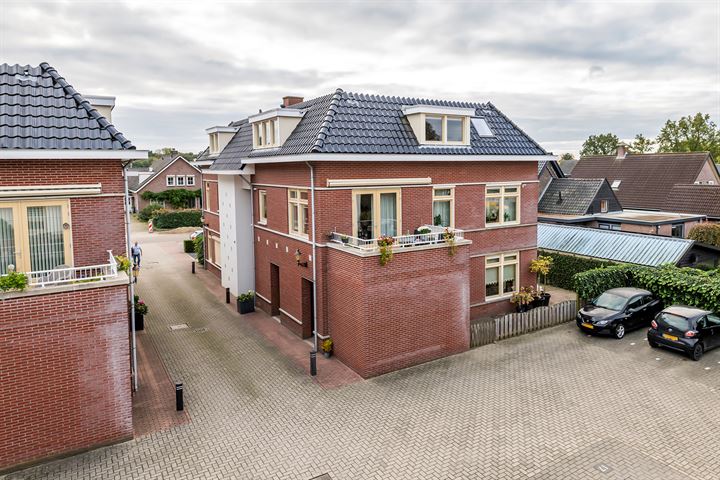 Bekijk foto 40 van Prinses Beatrixstraat 64-6