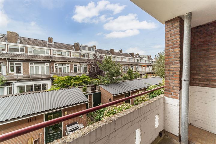 Bekijk foto 4 van Louis Couperusstraat 9-1