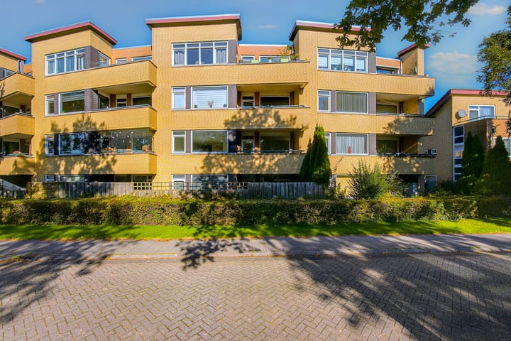 Foto 27 van Johannes Vermeerstraat 152